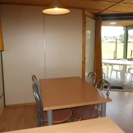 4 Pers Avec Piscine Chauffee, Terrasse Couverte Et Tv, A 1 Km Des Commerces De - Fr-1-742-537 Tatil Evi